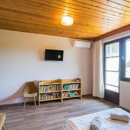 Guest house Regoczy Vendeghaz 3*