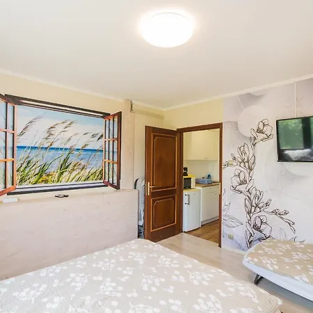 Regoczy Vendeghaz 3*