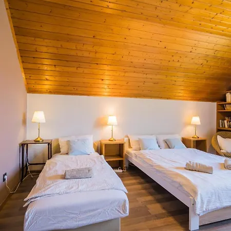 Regoczy Vendeghaz 3* Zamardi