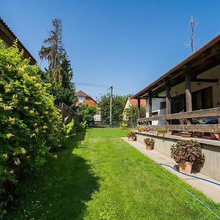 Regoczy Vendeghaz 3* Zamardi