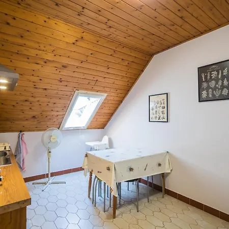 Πανσιόν Regoczy Vendeghaz Zamárdi