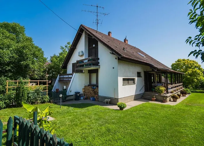 Casa de hóspedes Regőczy 3*